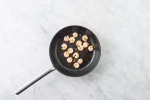 Crema casera de zanahoria, gambas y nueces - Toscamare, congelados frescos del mar